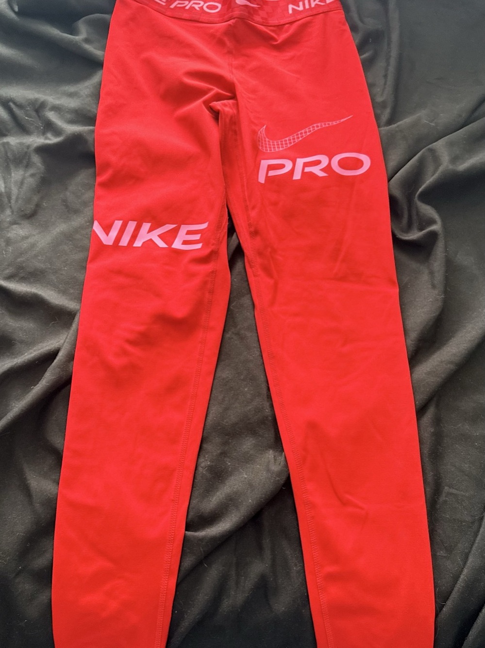 Nike Pro Red Athletic Matching Set  women’s s size S  Like New - Picture 3 of 6